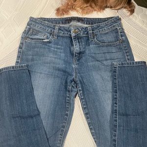 Joe’s jeans “The Skinny” fit  size 28.
